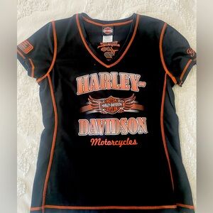Harley Davidson v neck t-shirt size large